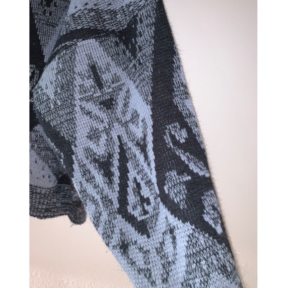 (Vintage 80’s) black and charcoal grey sweater - Picture 6 of 8